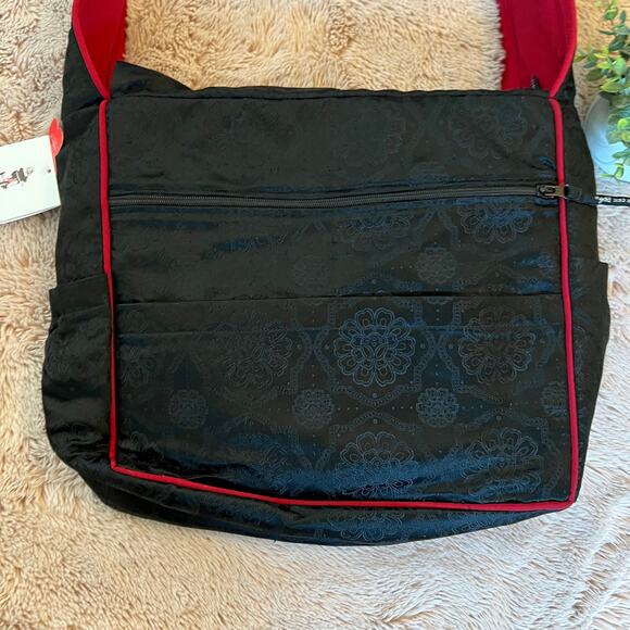 NWT Petunia Pickle Bottom Red and Black Diaper Shoulder Crossbody Bag - Picture 8 of 14